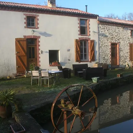 Chambres D'hotes Le Moulin De Gontard
